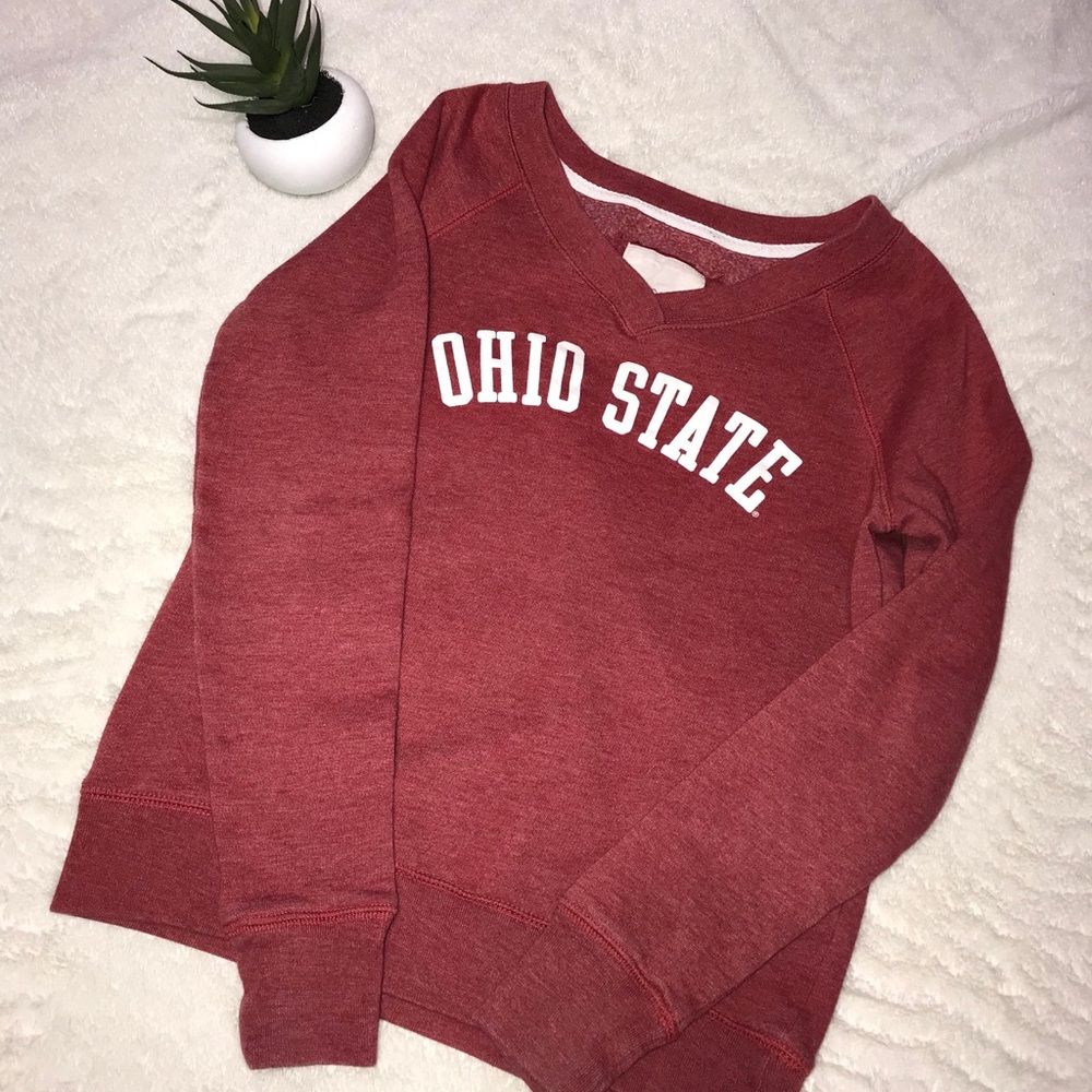 Sold- 3 for $12☀️Sweat shirt